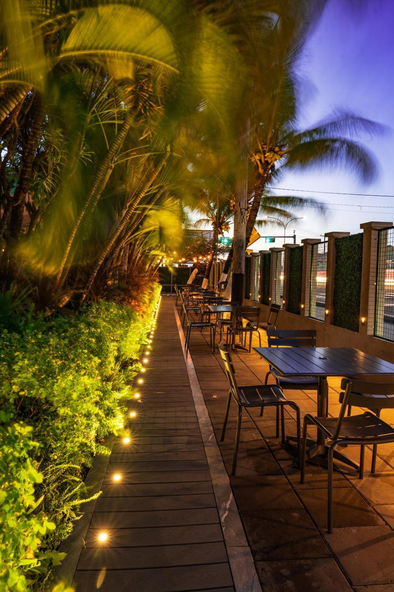 Grand Coastal Hotel Georgetown Ngoại thất bức ảnh