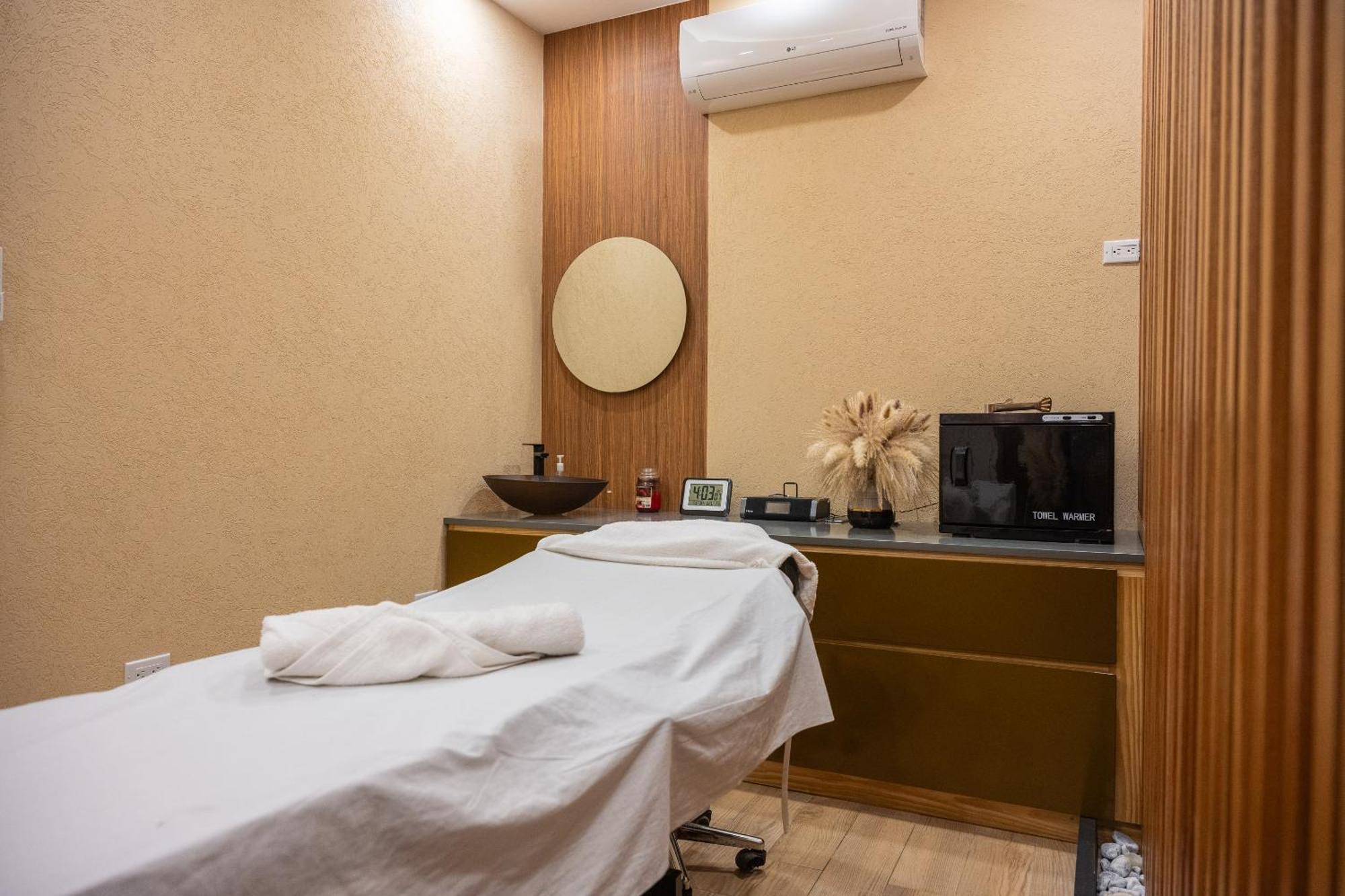 Grand Coastal Hotel Georgetown Ngoại thất bức ảnh